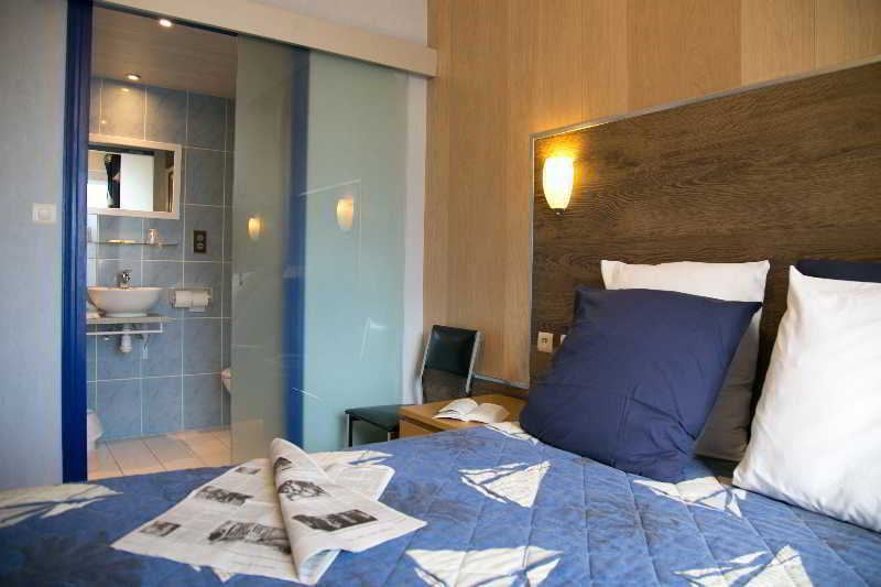 Breizh Hotel Crach Exterior photo