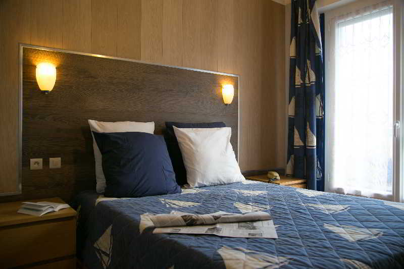 Breizh Hotel Crach Exterior photo